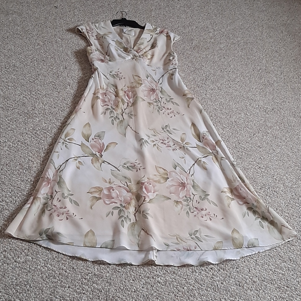 Kathy Roberts Floral Dress